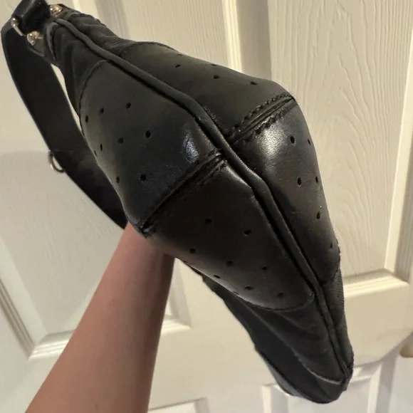 Gucci Black Shoulder Bag G Reins - Picture 4 of 14